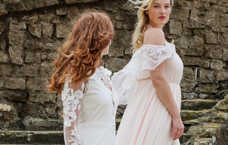Robes de mariées pulpeuses grande taille JOY